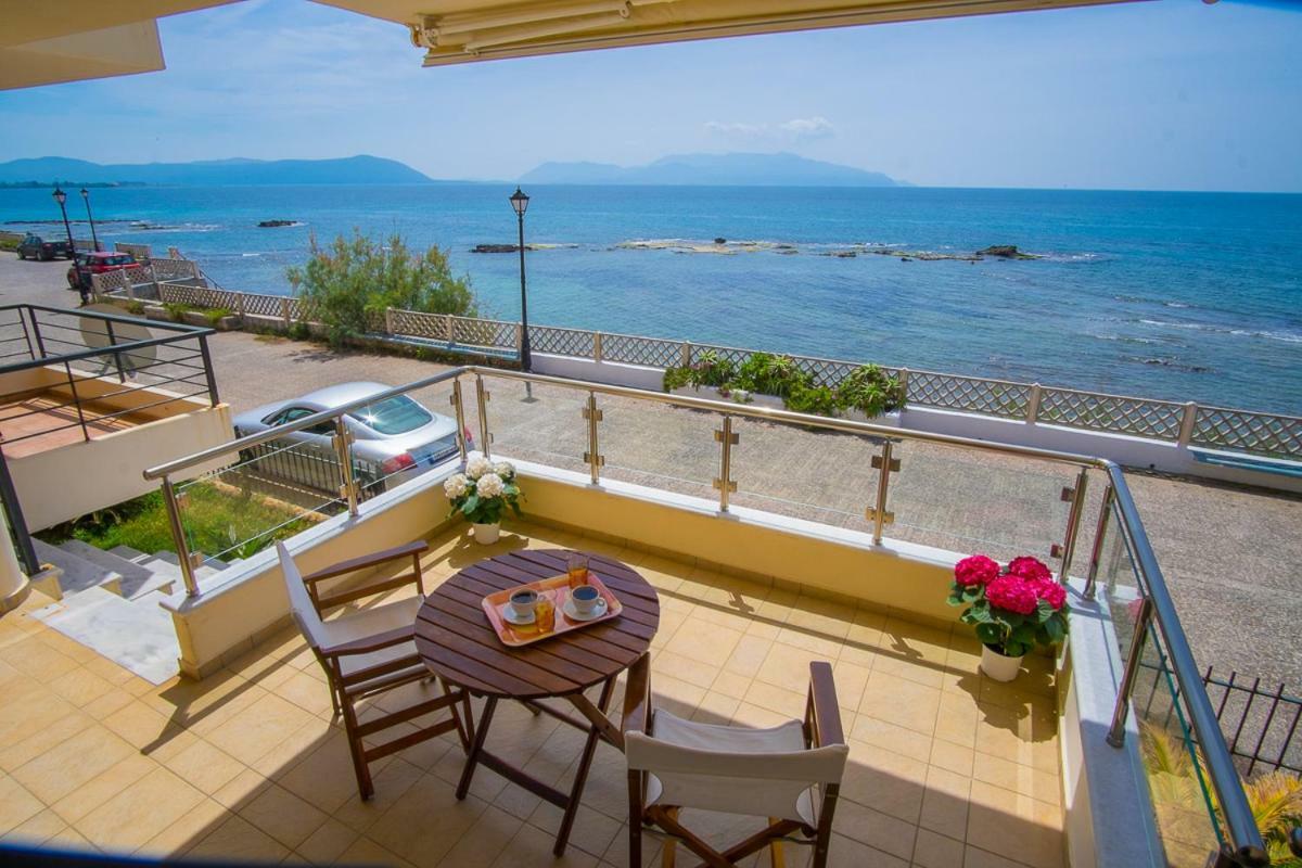 Paris Seaside Villa Pandokrátor Eksteriør bilde